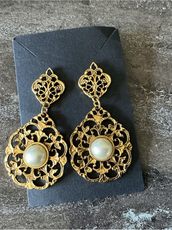 Simon Chang Jewelry - Simon Chang Gold Filigree Drop Earrings with Pearl Accent